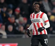 记者：勒沃库森领跑巴卡约科争夺战，希望2000万欧敲定交易