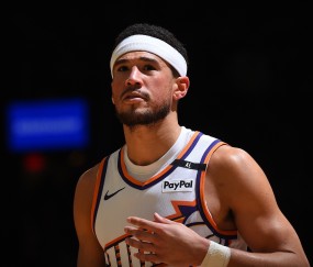 2年1.45亿！Lowe：我很喜欢布克 但太阳真没必要现在就续约他